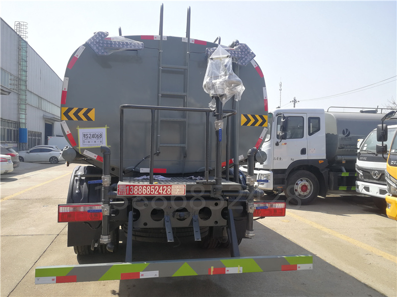 ����ӯͨ��܇(ch��)�ӱ���(gu��)���{(l��n)�ƞ��S(ch��ng)�҈�(b��o)�r(ji��)